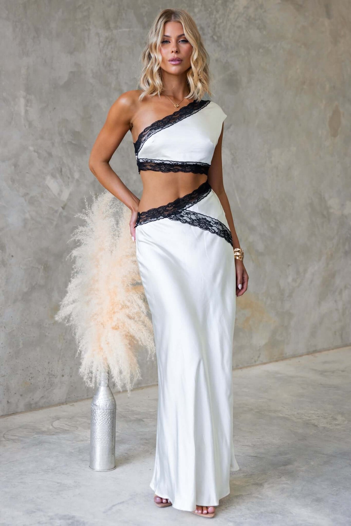 Fiora Maxi Dress
