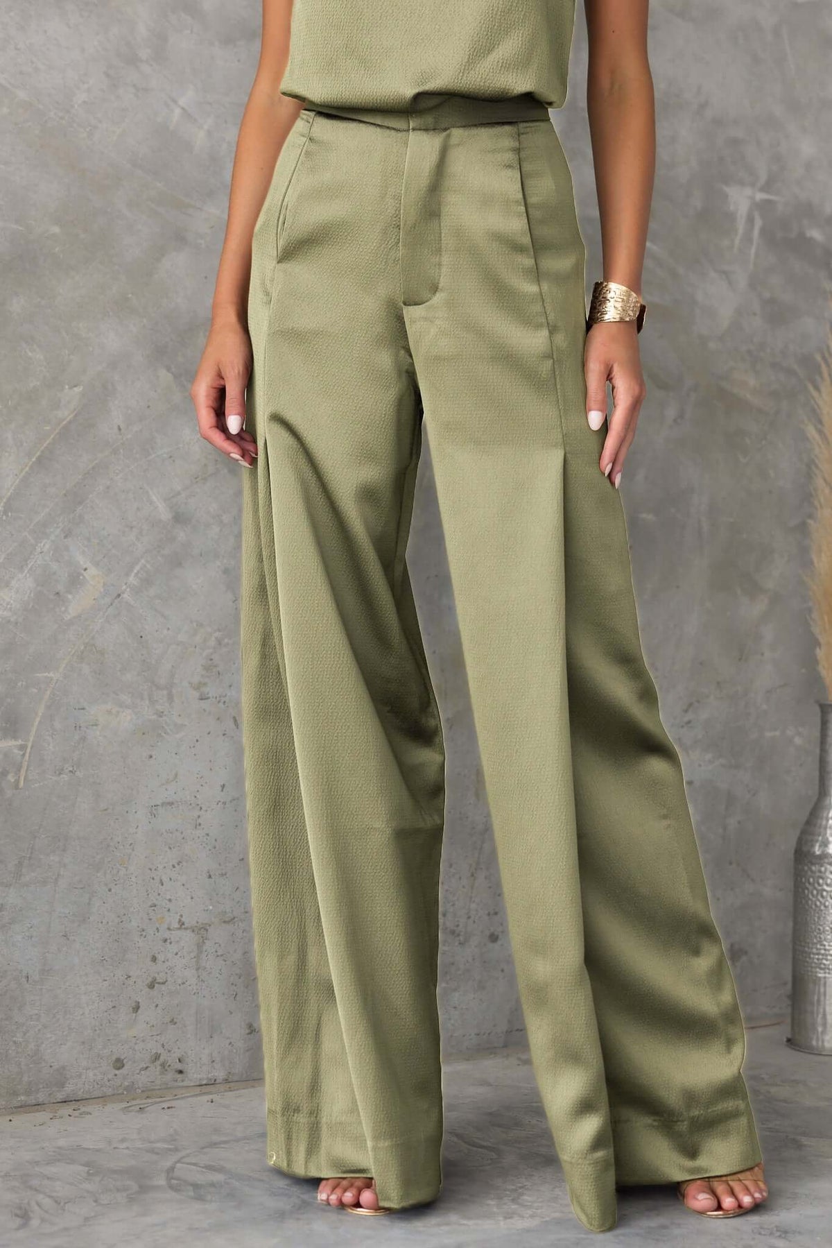 Hampton Style Dress Pants in olive green with a mid-high waist, wide legs, and pockets, perfect for casual or formal wear.