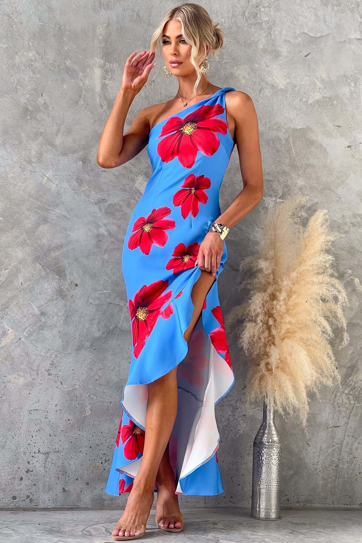 Qonway Maxi Dress featuring a one-shoulder neckline, floral print, and asymmetric hem perfect for summer occasions.
