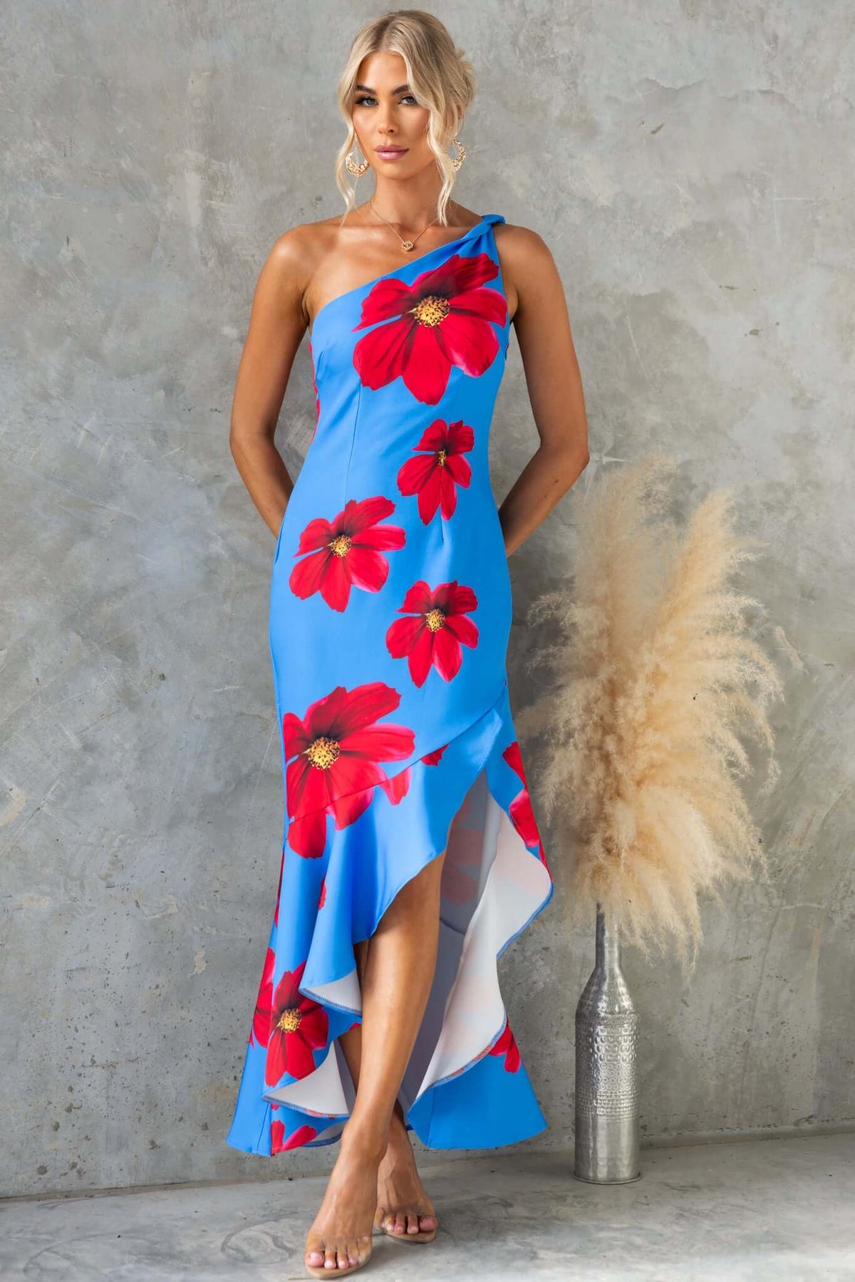 Qonway maxi dress with floral print, one-shoulder neckline, asymmetric hem, blue background, perfect for summer occasions.
