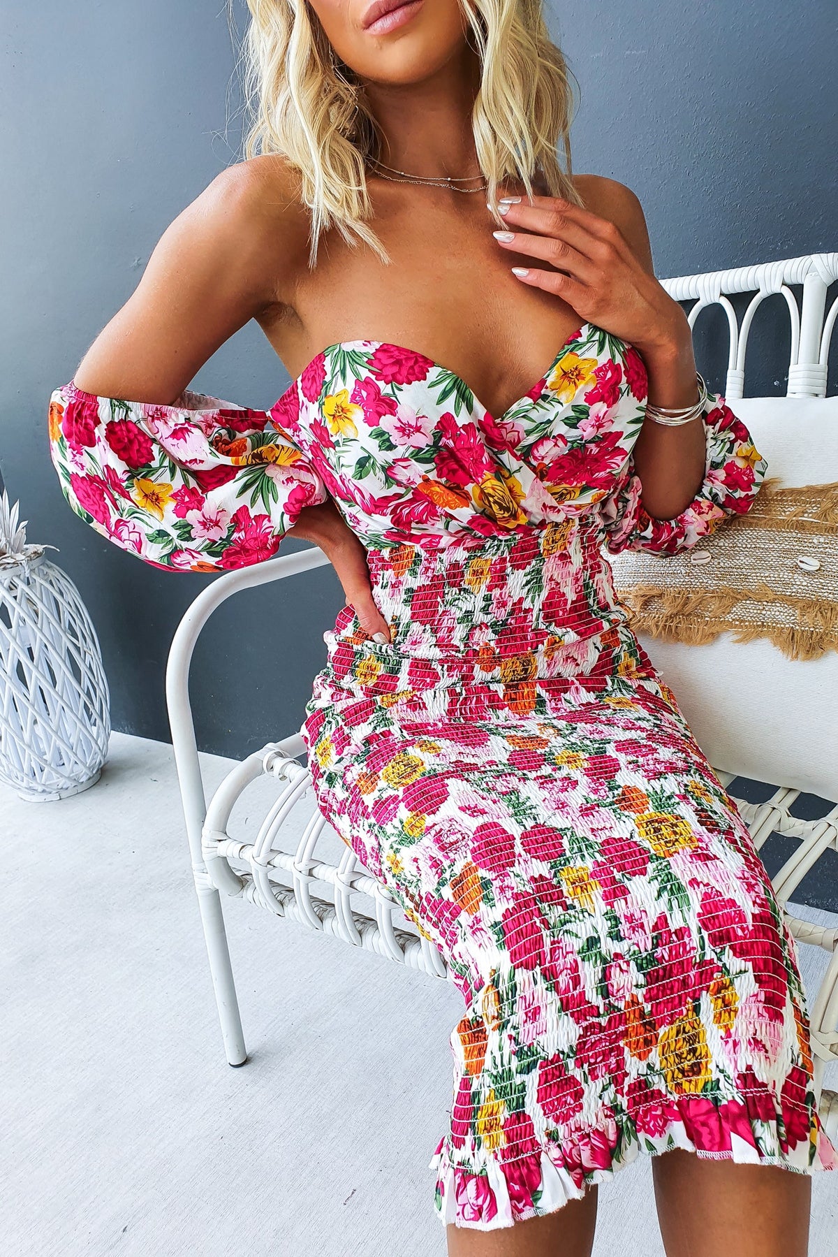 Gwenna Midi Dress: Floral bodycon dress with off-shoulder neckline and elastic fittings, perfect for warm weather.