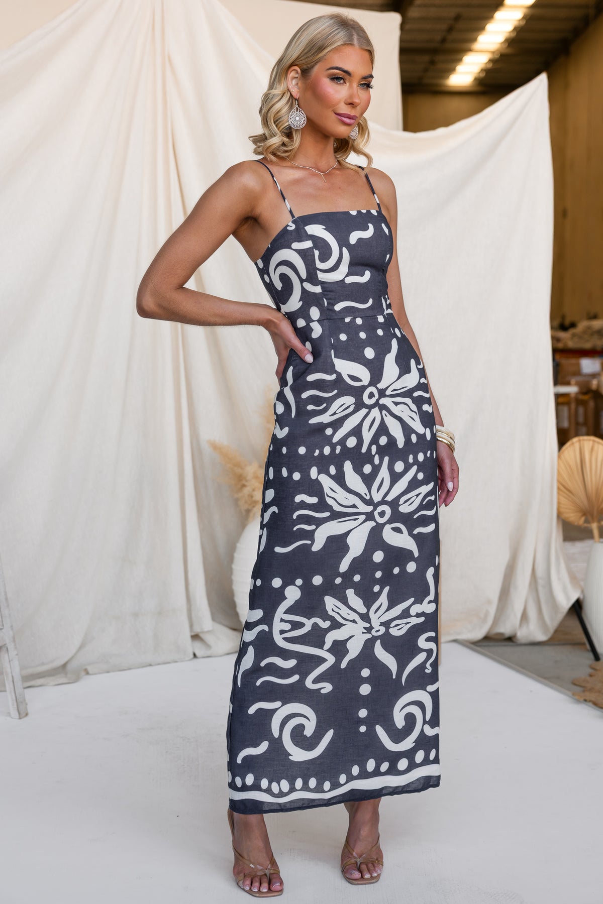 Seroya Maxi Dress