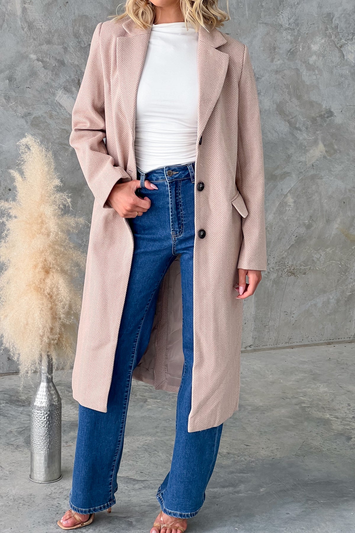 Atreus Coat