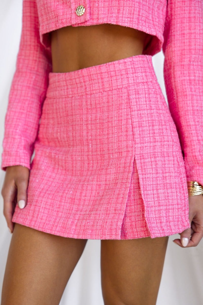 Sophia Shorts in pink tweed, featuring a side split and a stylish fit, perfect for a chic summer look.
