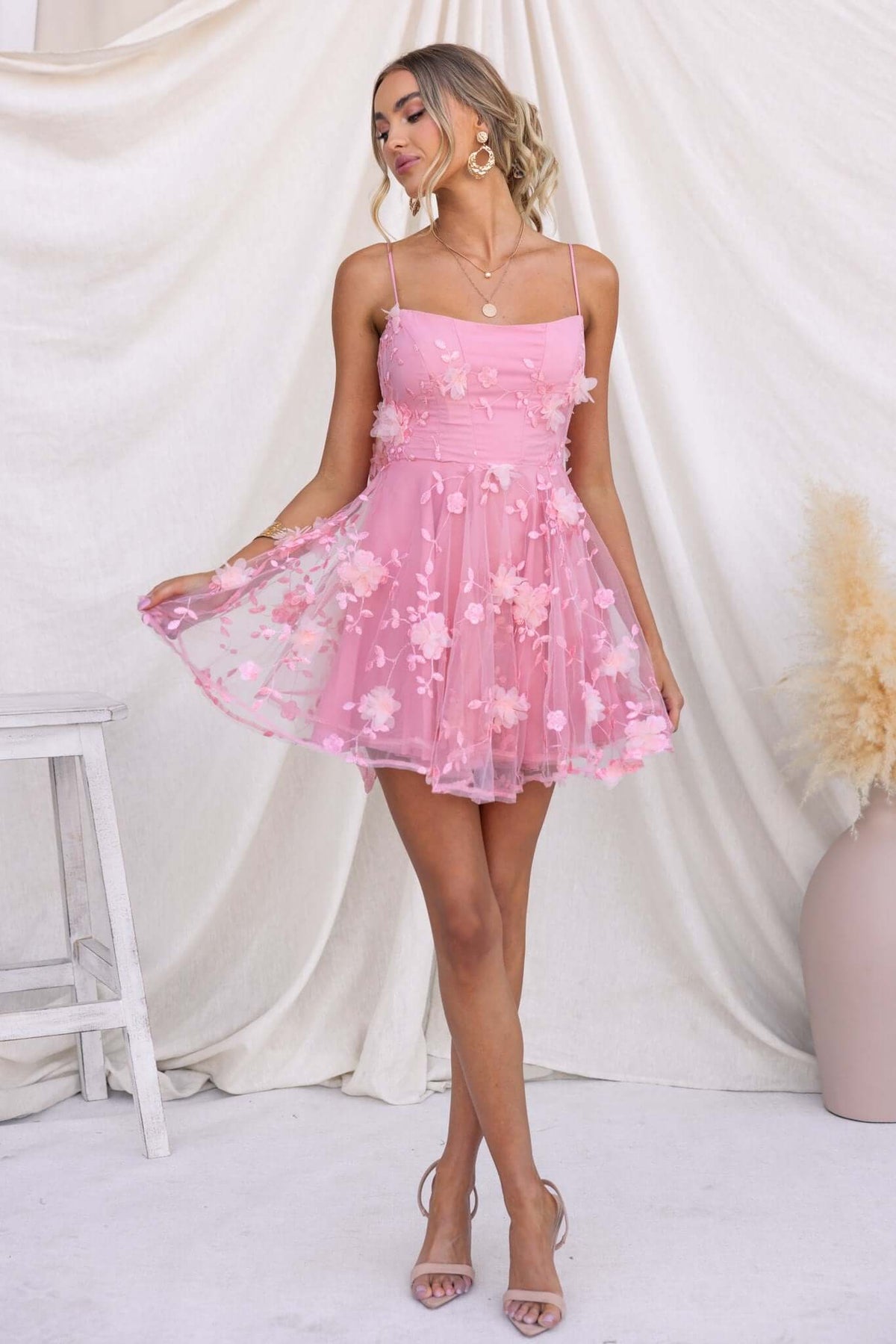 Oh Please Dress in pink lace and tulle, featuring adjustable straps and anti-slip bust, perfect for summer wear.