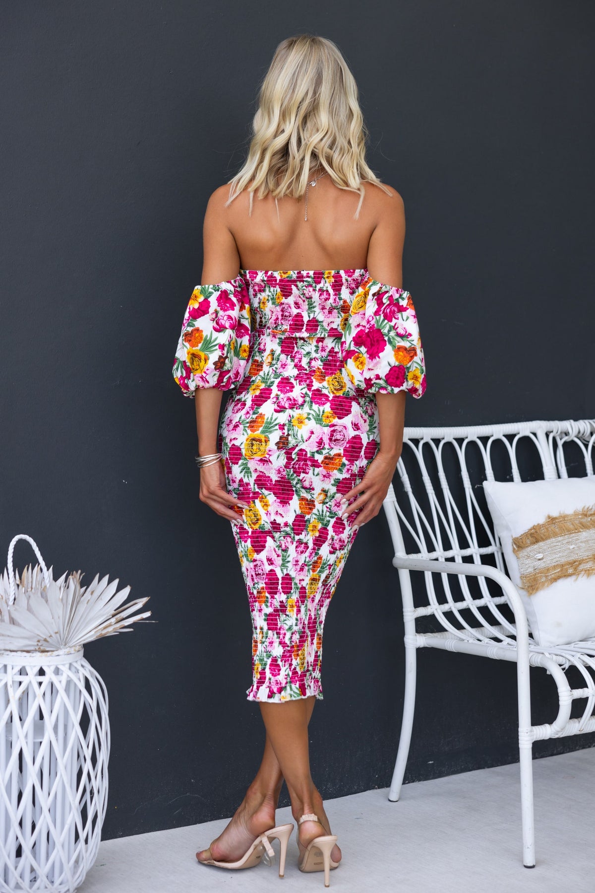 Gwenna Midi Dress: Off-shoulder floral bodycon with elastic sleeves and bust boning, perfect for summer occasions.